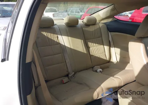 2010 Honda Accord 2.4 Ex-L z USA, uszkodzony, nr VIN 1HGCS1B82AA002734